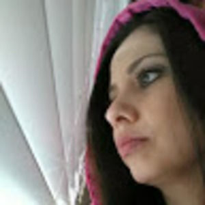 Meet your Posher, Alma